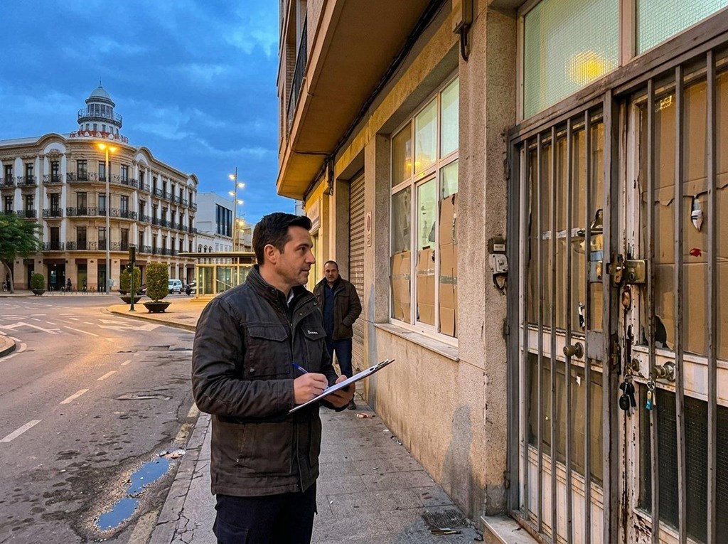Foto 1 Termina con la ocupación: desalojo de okupas en Almería