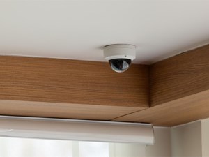 ¿Vale la pena instalar una alarma antiokupas en tu segunda residencia?